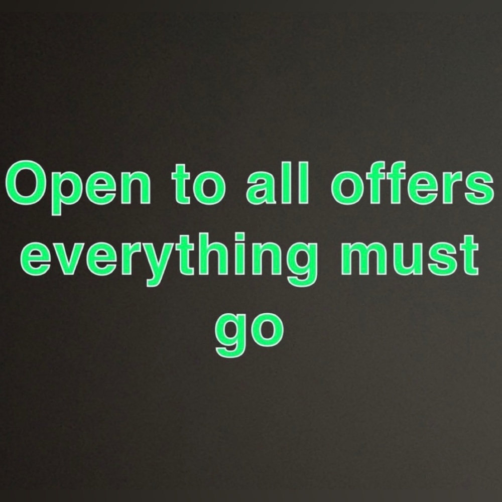 SEND OFFERS OPEN TO EVERYTHING❤️‍🩹❤️‍🩹❤️‍🩹❤️‍🩹